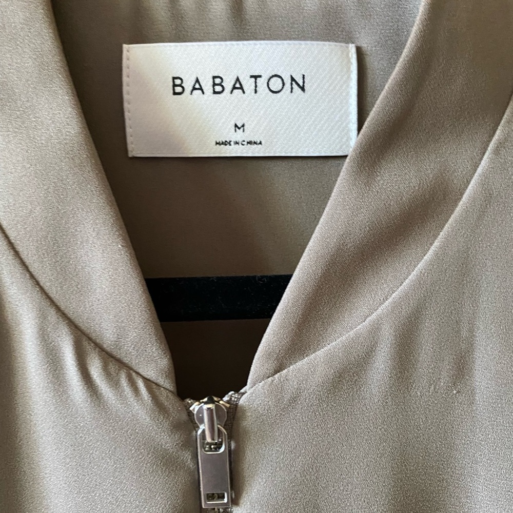Aritzia zip front bomber jacket - Picture 6 of 9